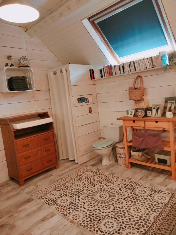Chambre Familiale Anna "Mon Lit Au Pre" , Jusqu'A 4 Adultes Et 2 Enfants Avec Piscine Familles, Couples Ou Femmes Seulement Pontours Esterno foto