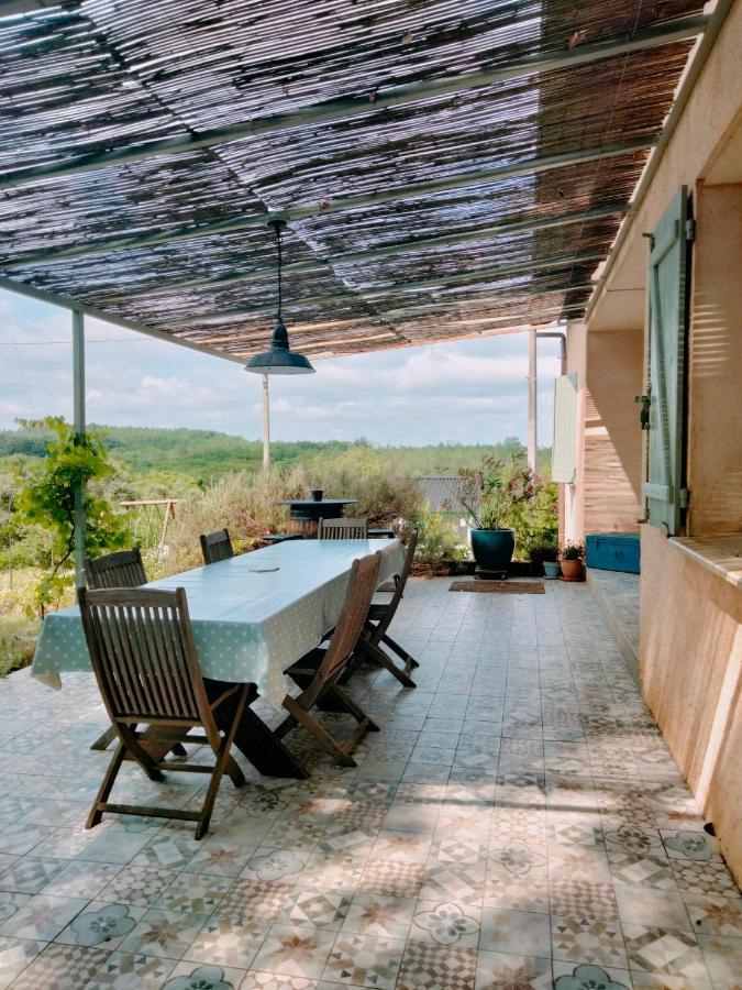 Chambre Familiale Anna "Mon Lit Au Pre" , Jusqu'A 4 Adultes Et 2 Enfants Avec Piscine Familles, Couples Ou Femmes Seulement Pontours Esterno foto